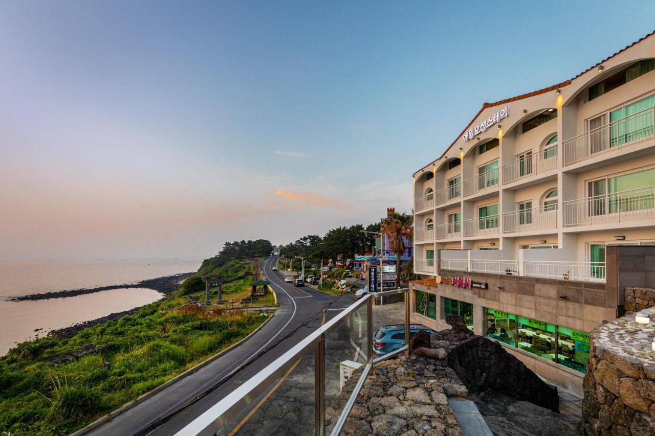 Aewol Oceanstay Jeju Exterior photo