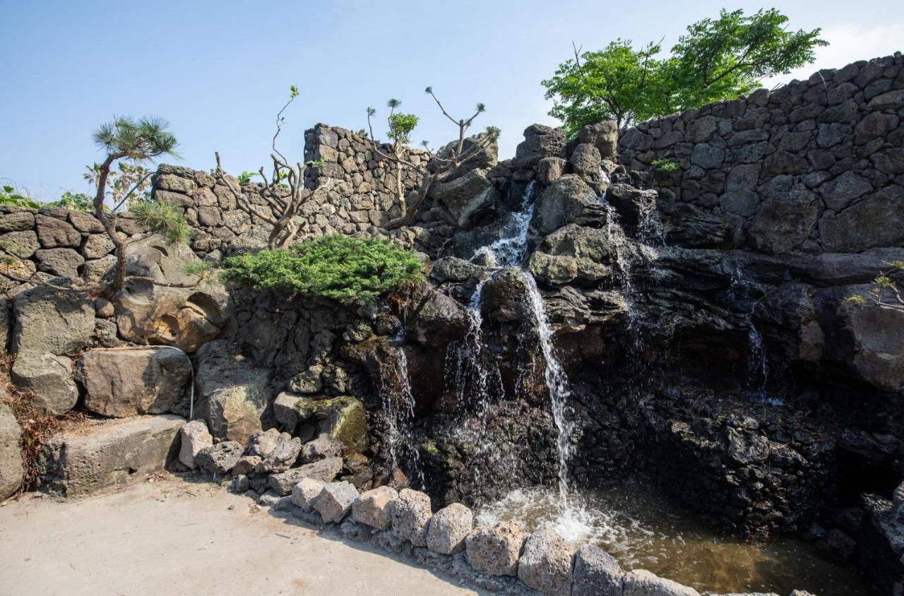 Aewol Oceanstay Jeju Exterior photo